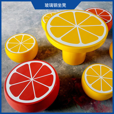 当水果遇上座椅 创意卡通雕塑点亮户外休闲空间